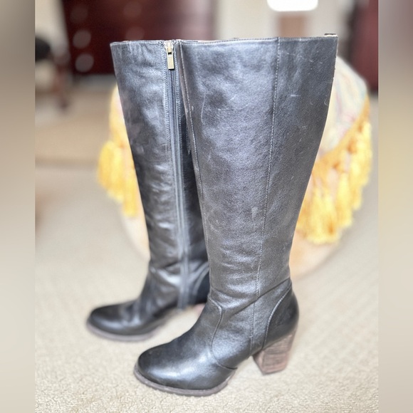Clarks Shoes - Clarks Black Boots